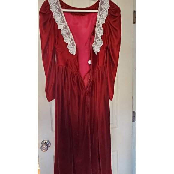 Vintage Red Velvet Long Sleeve Dress Lace Collar Gathered Waist Full Skirt Sz 8 - Picture 10 of 11